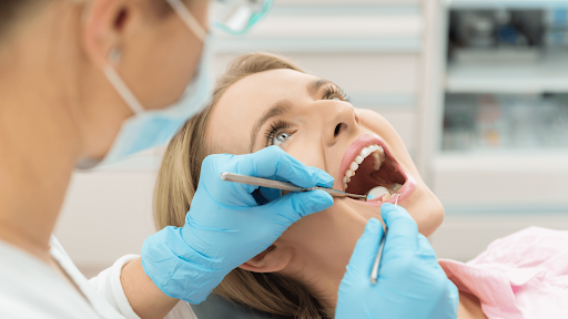 Cosmetic Dental Treatments and Beautiful Smiles
