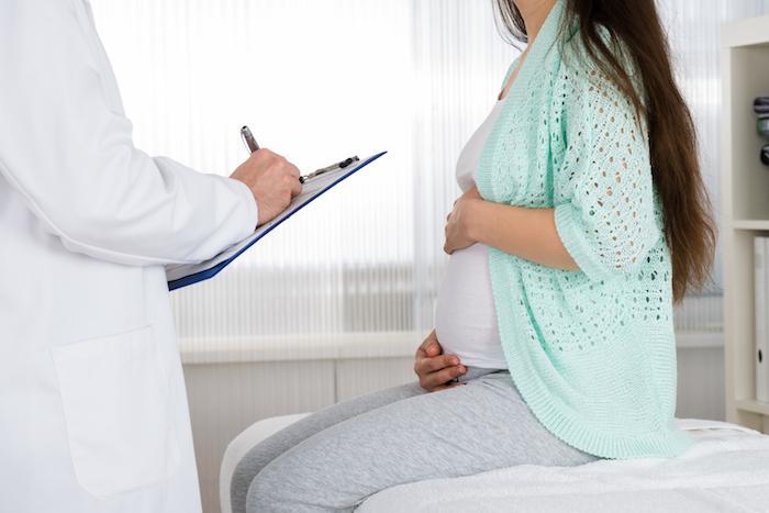 Midwife vs. Obstetrician: A Comparative Analysis of Pros and Cons for Prenatal Care Midwife vs. Obstetrician: A Comparative Analysis of Pros and Cons for Prenatal Care